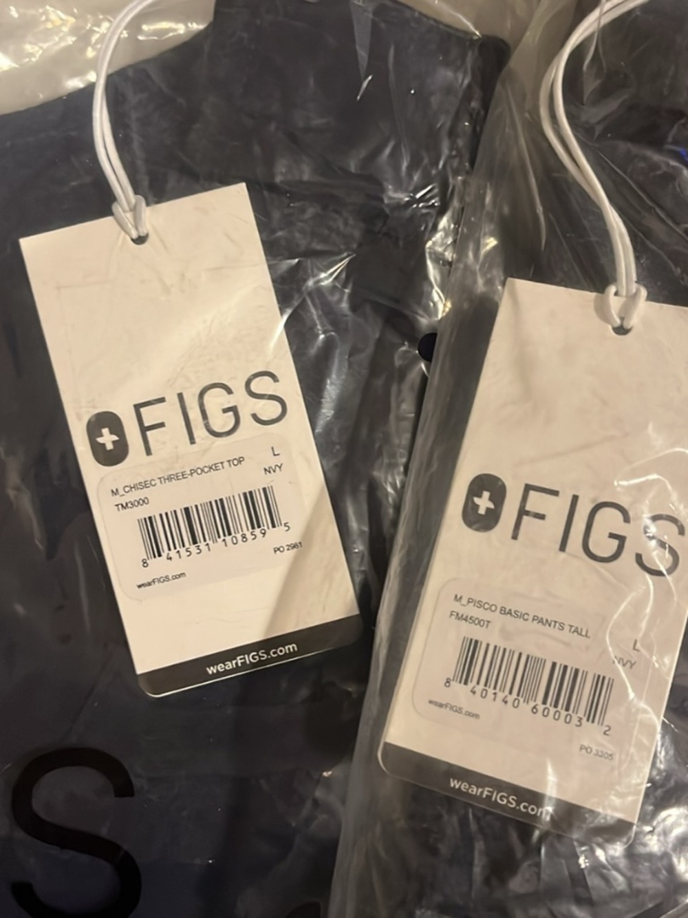 FIGS Men’s Scrubs (Large, Brand New with Tags) - Picture 3 of 4